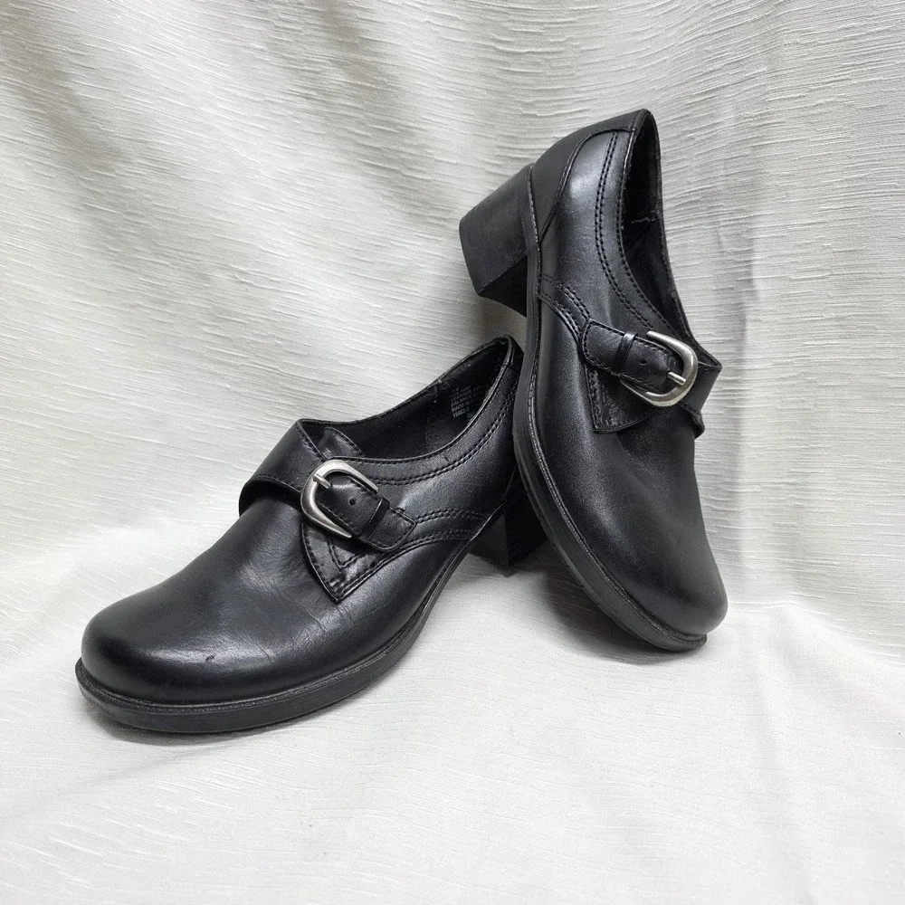 Y2k St Johns Bay Shoes Womens Size 7 Medium Leather Buckle Loafers Heel Platform